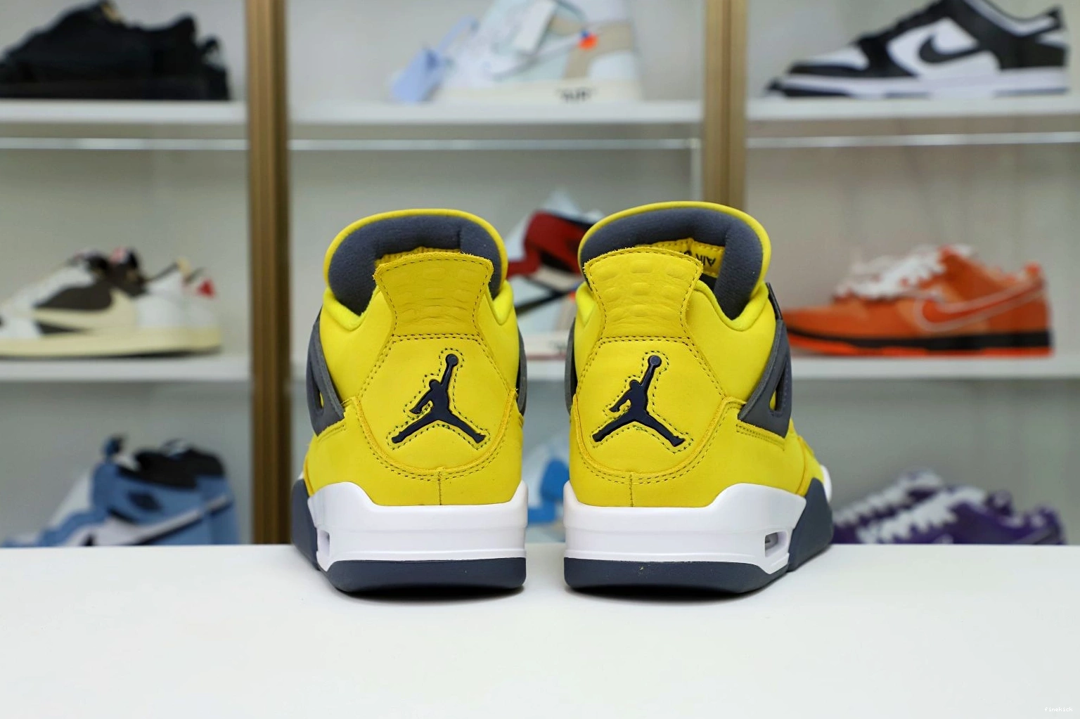 AIR 4 'LIGHTNING' 2021 AIR JORDAN RETRO JORDAN 0116